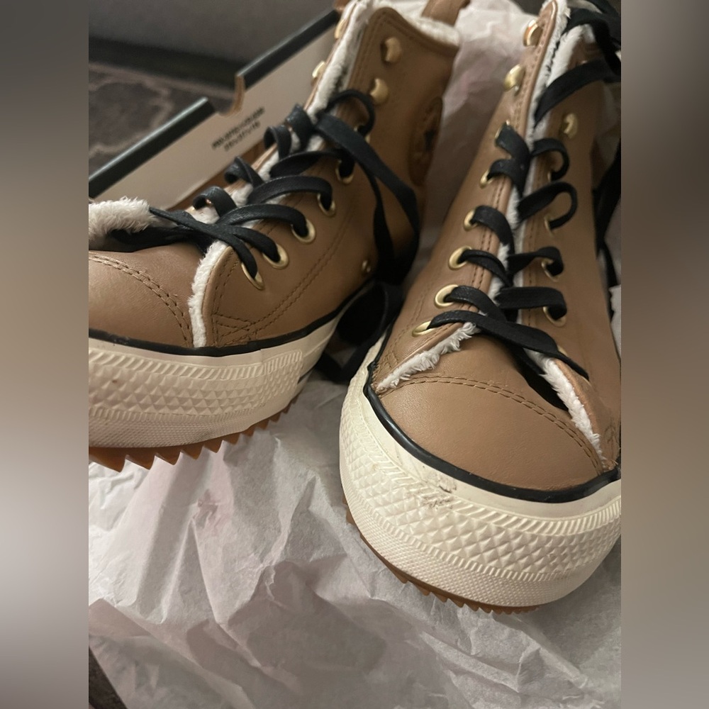 Converse All Star Sherpa Lined Leather Hiker Shoe 162479C Sz Men’s 9 Women’s 11 - Picture 3 of 6